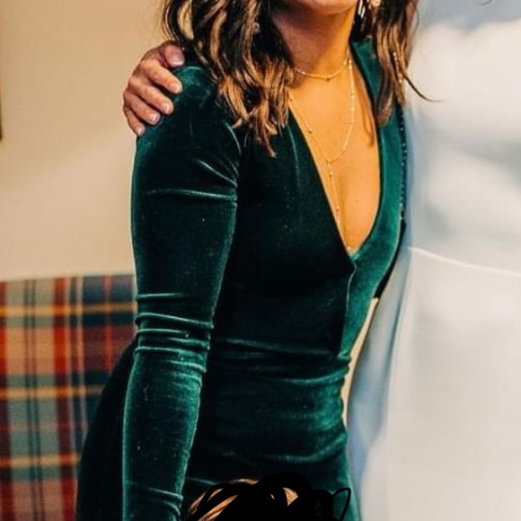 Lurelly Parisienne Gown size 2 - Picture 4 of 4